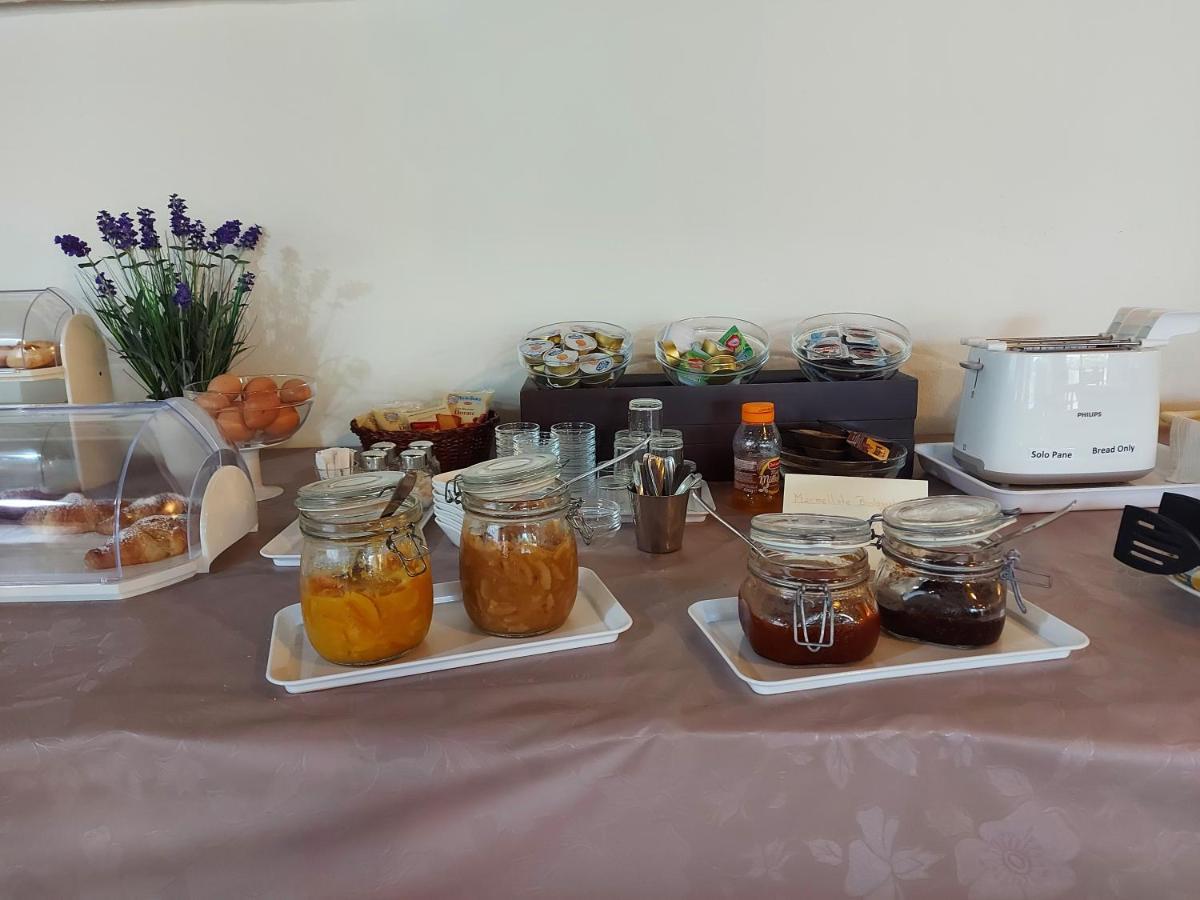 סנטה מריה נברזה Hotel Plammas מראה חיצוני תמונה